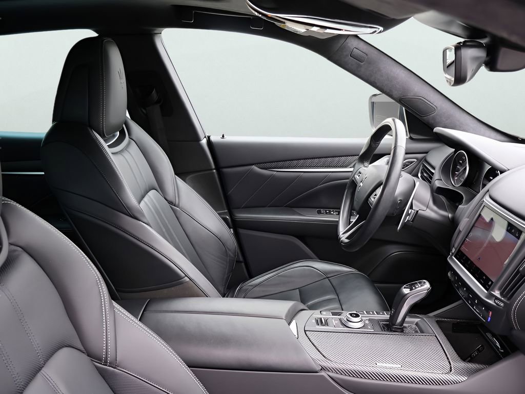 Used 2022 Maserati Levante Modena image 10