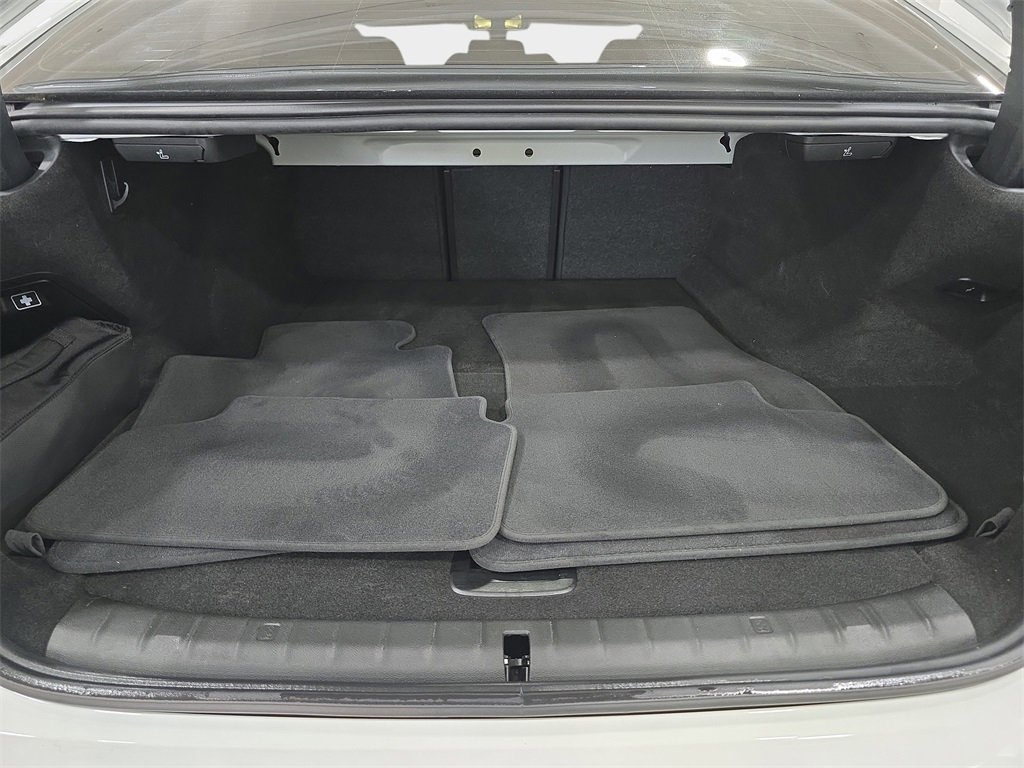 Certified 2023 BMW 530e w/ Premium Package image 26