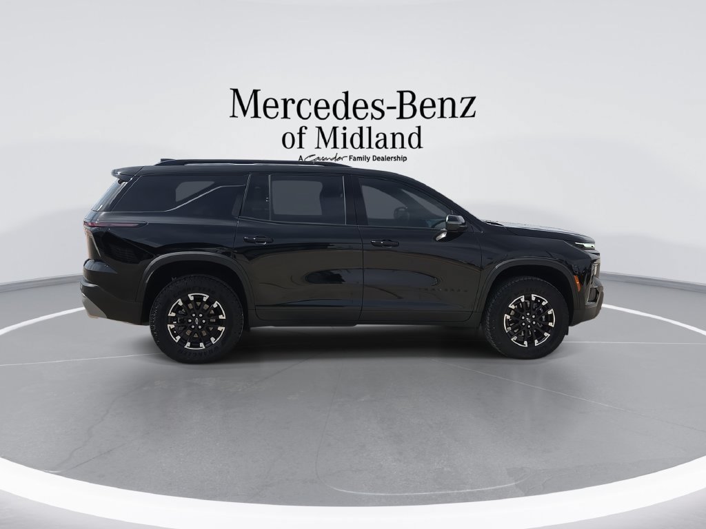 Used 2026 Chevrolet Traverse Z71 AWD/4WD image 9
