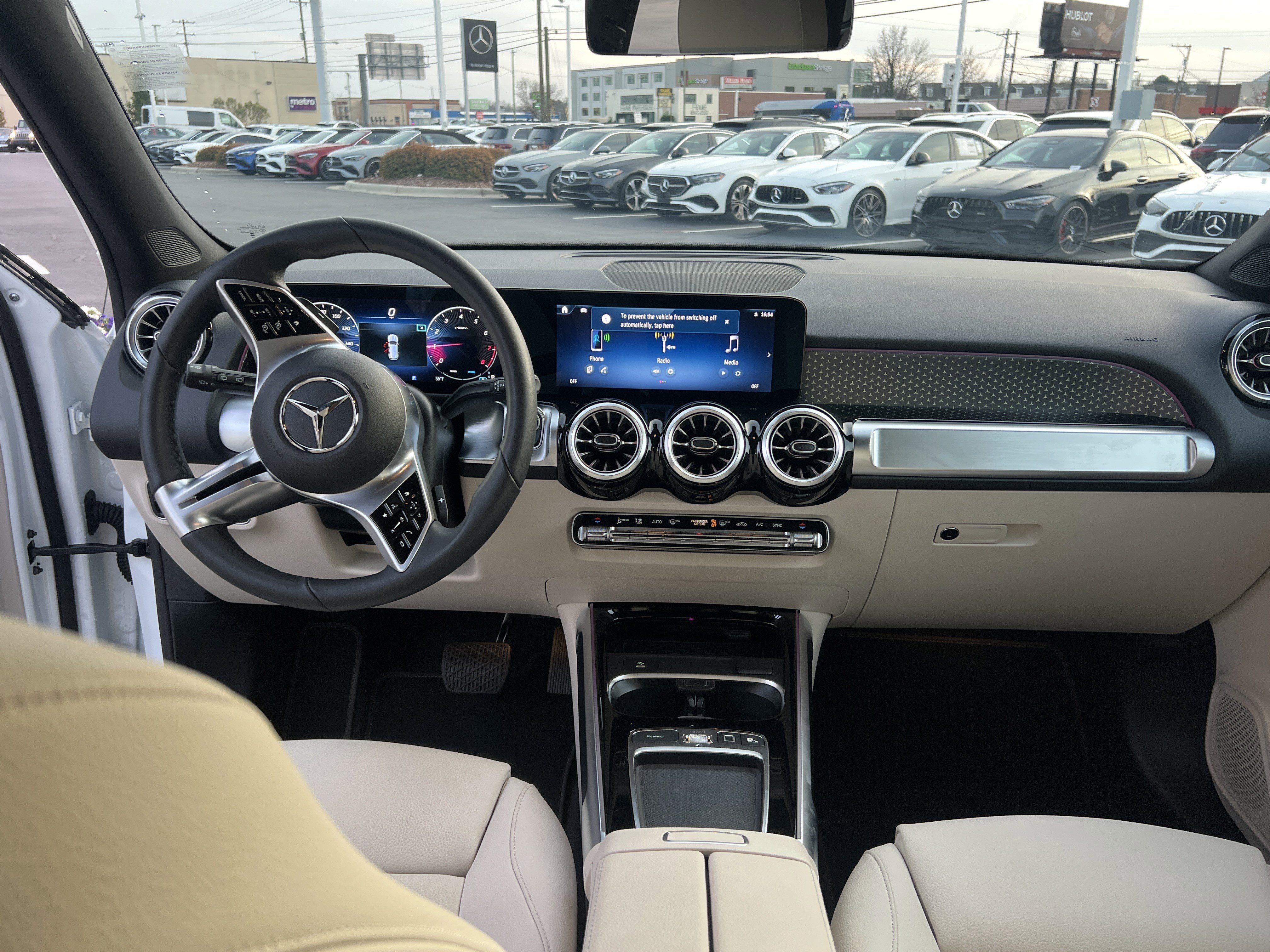 Certified 2025 Mercedes-Benz GLB 250 image 30