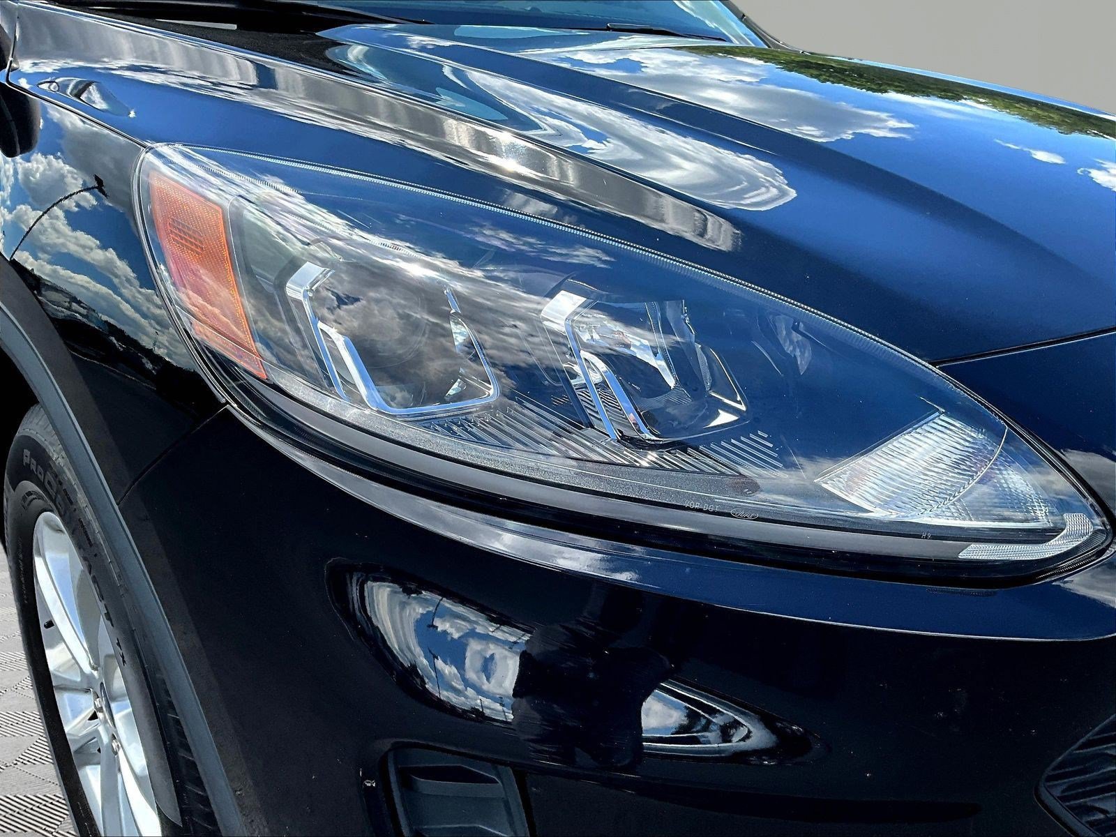 Used 2022 Ford Escape S AWD/4WD image 28