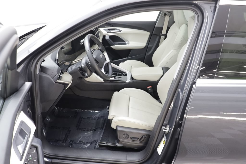 Used 2025 Audi Q5 Prestige AWD/4WD image 6