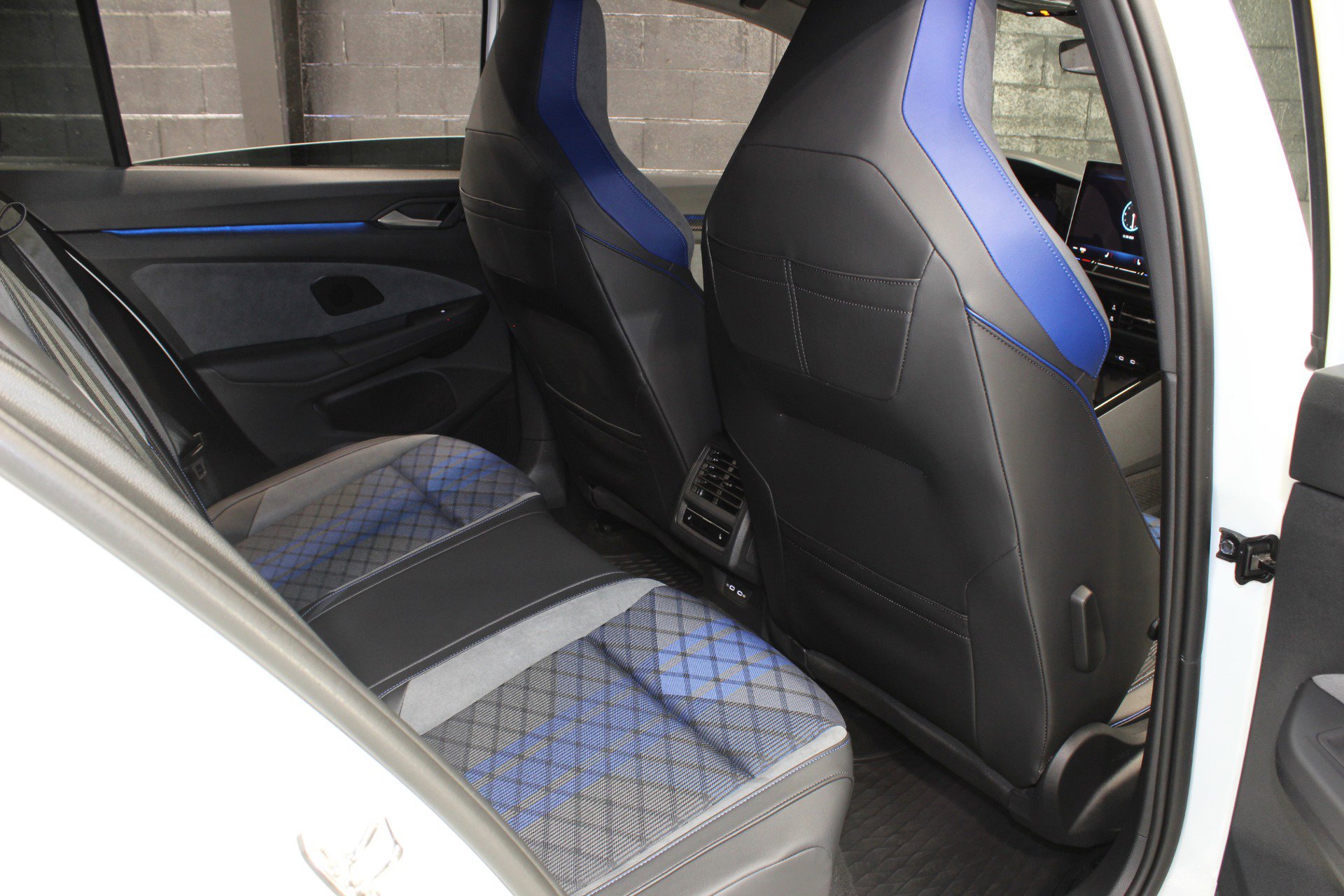 Used 2025 Volkswagen Golf R Black Edition w/ Euro Stye Package image 53