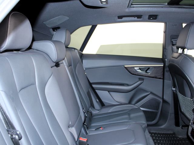 Used 2023 Audi Q8 Premium Plus w/ Premium Plus Package image 55