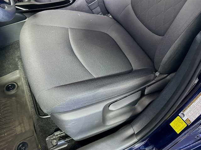 Used 2020 Toyota Corolla LE image 20