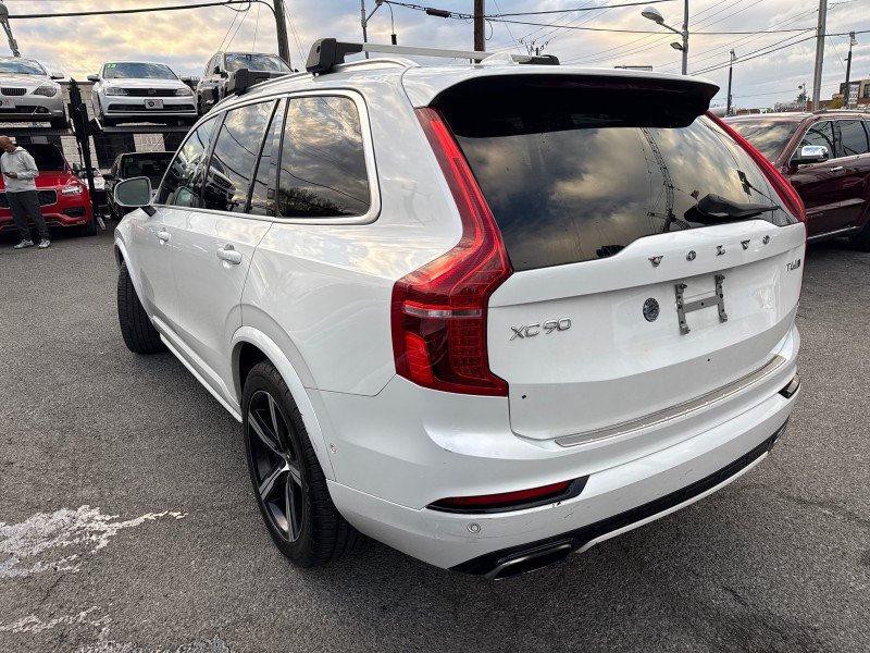 Used 2016 Volvo XC90 T6 R-Design w/ Vision Package AWD/4WD image 5