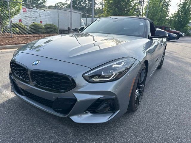 Certified 2024 BMW Z4 M40i w/ Premium Package RWD image 1