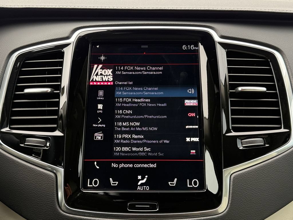 Used 2021 Volvo XC90 T8 Inscription w/ Lounge Package AWD/4WD image 14
