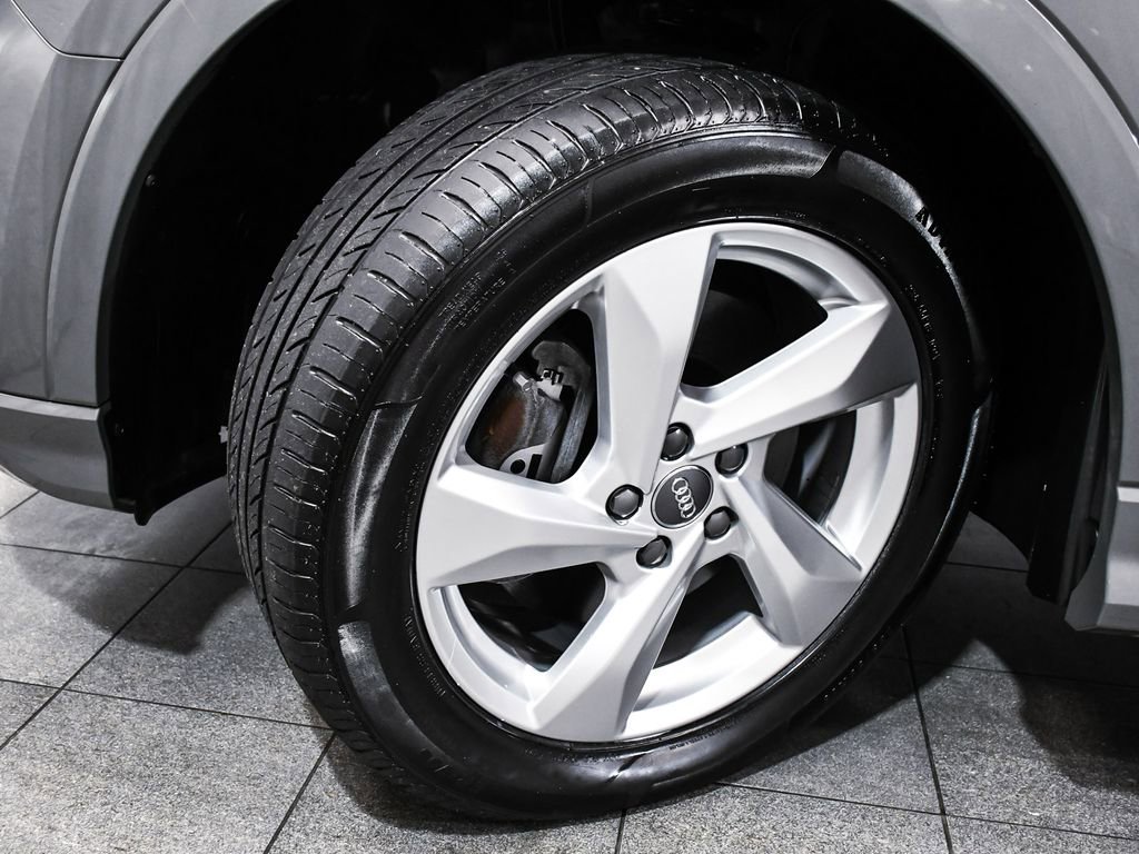 Used 2020 Audi Q3 2.0T Premium Plus w/ Premium Plus Package image 7