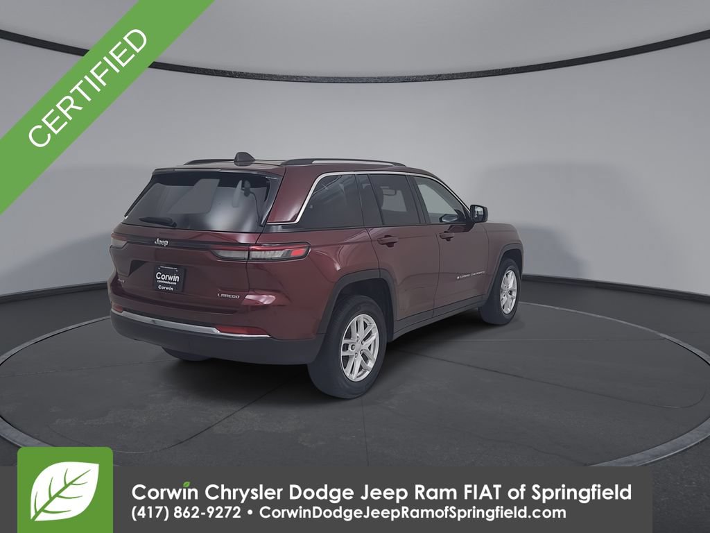 Used 2023 Jeep Grand Cherokee Laredo AWD/4WD image 14