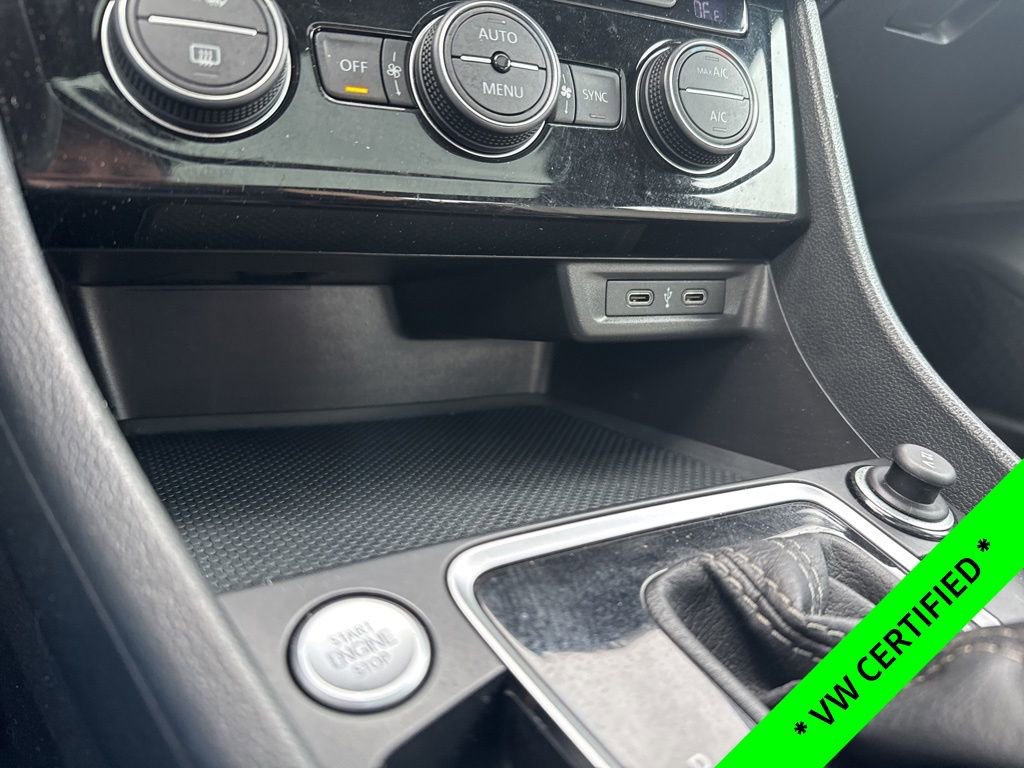 Certified 2020 Volkswagen Jetta R-Line image 24