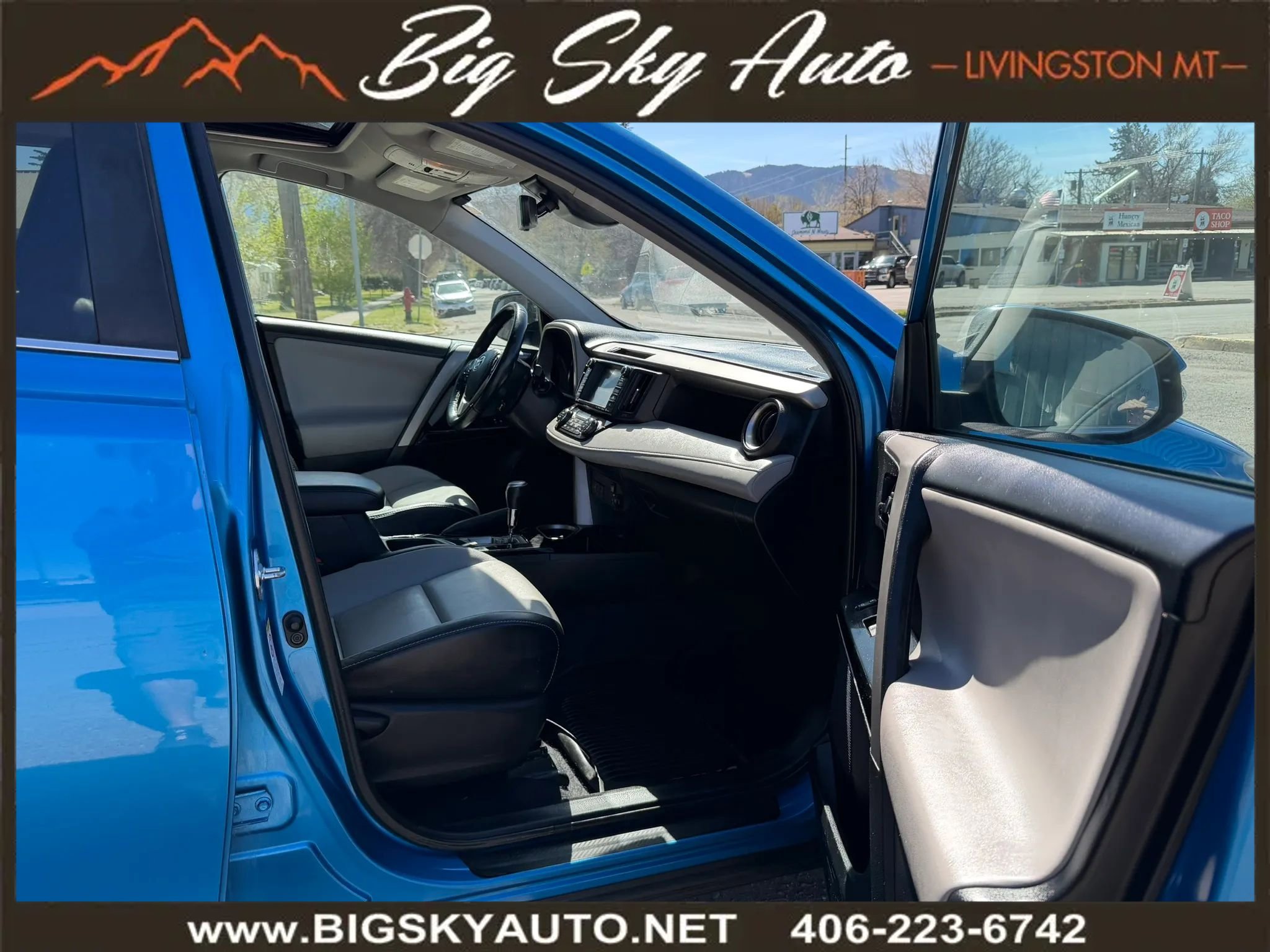 Used 2016 Toyota RAV4 Limited image 19