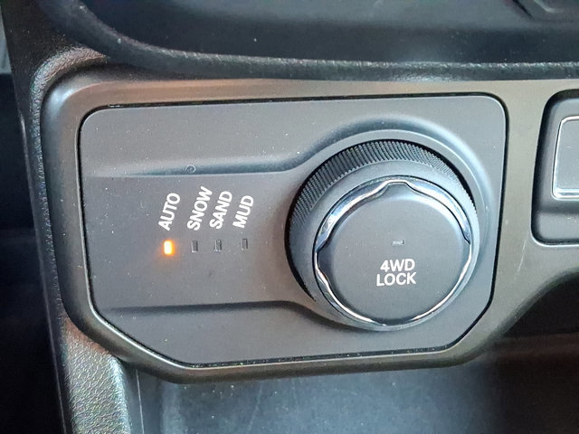 Used 2021 Jeep Renegade Latitude image 25