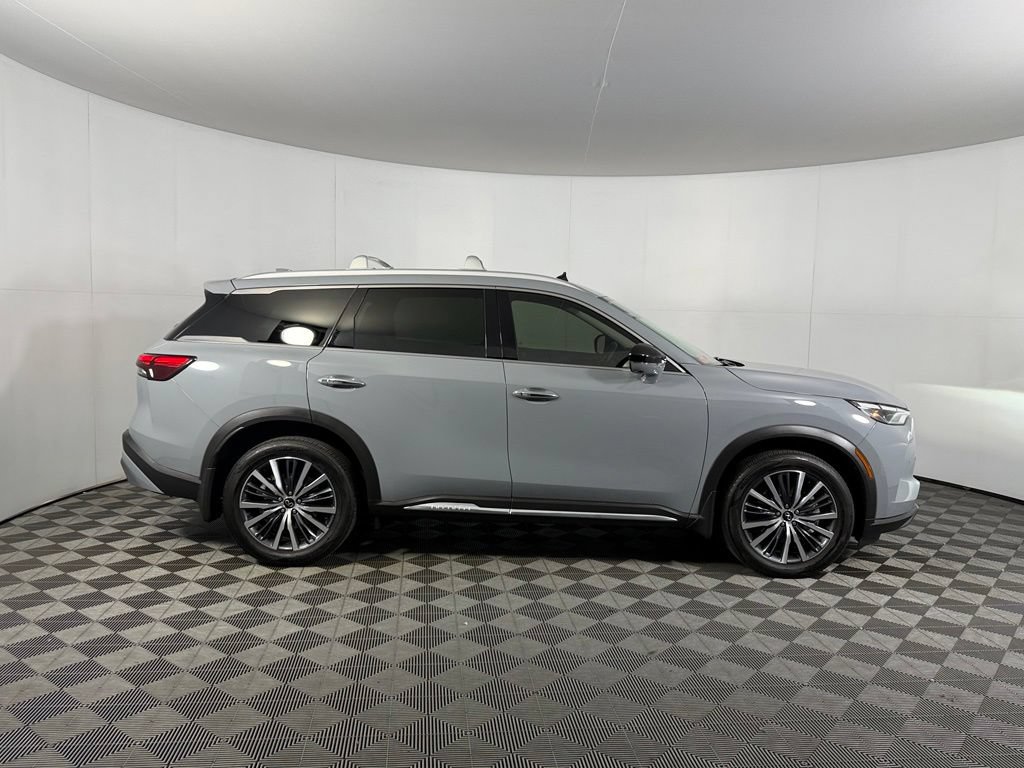 Used 2025 INFINITI QX60 Sensory w/ Vision Package AWD/4WD image 6