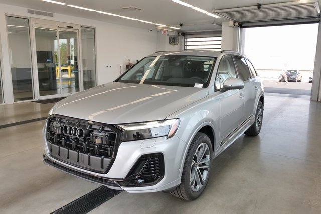 New 2025 Audi Q7 2.0T Premium Plus image 3