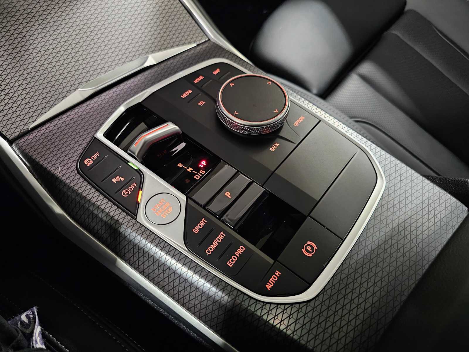 Used 2025 BMW 330i xDrive 330i xDrive w/ Premium Package image 21