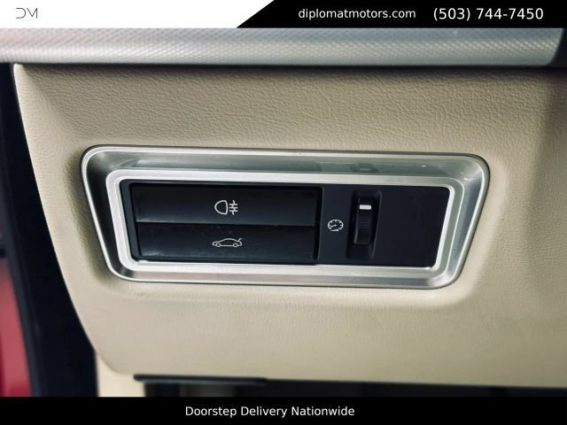 Used 2013 Jaguar XF Supercharged RWD image 32