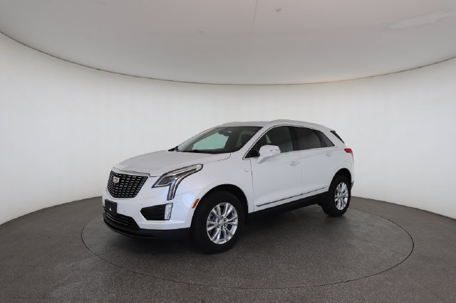 Used 2022 Cadillac XT5 Luxury AWD/4WD image 3