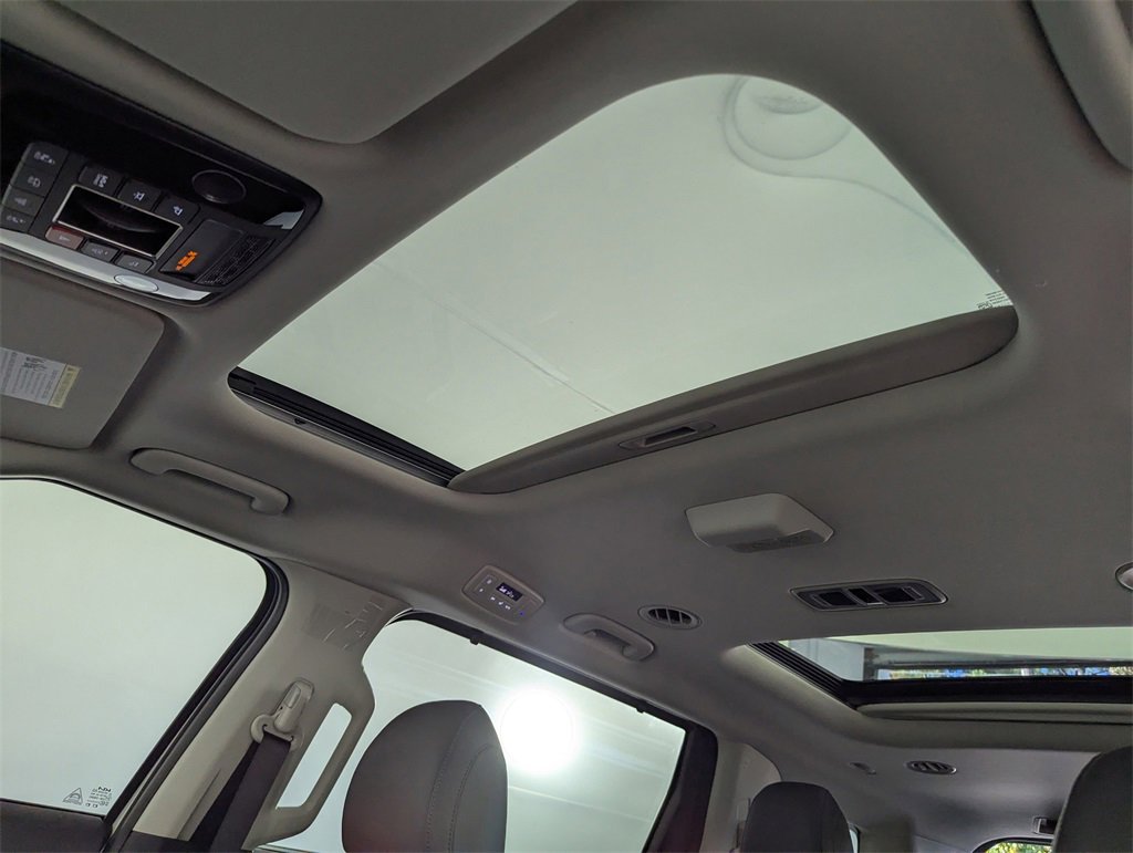 New 2026 Kia Carnival SX Prestige image 30