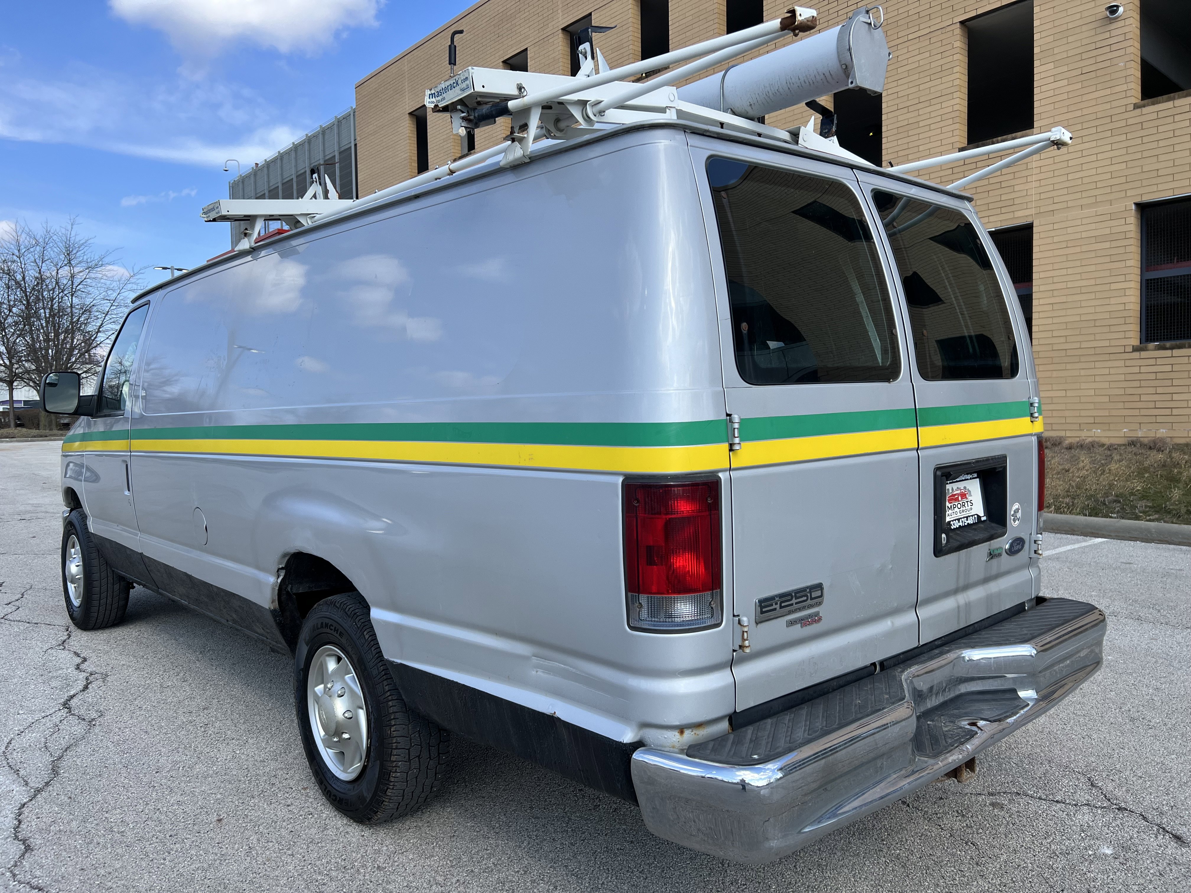 Used 2011 Ford E-250 and Econoline 250 Extended w/ Commercial Cargo Van Pkg image 4