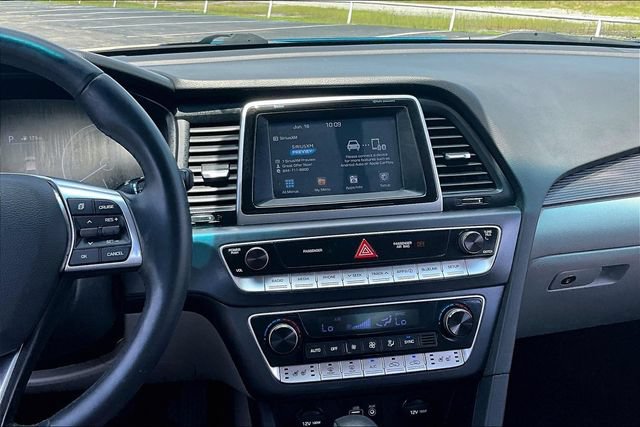 Used 2018 Hyundai Sonata Limited FWD image 9