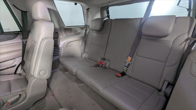 Used 2019 GMC Yukon SLT w/ Open Road Package RWD image 18