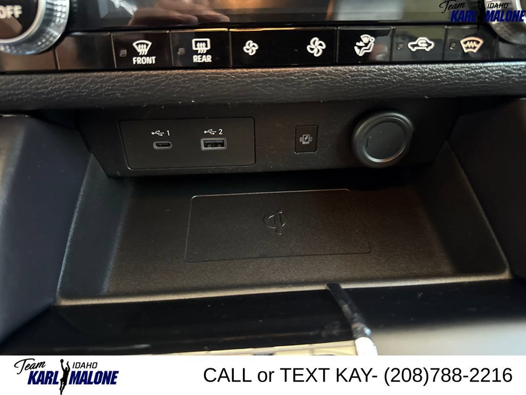 Used 2025 Mitsubishi Outlander SE AWD/4WD image 15