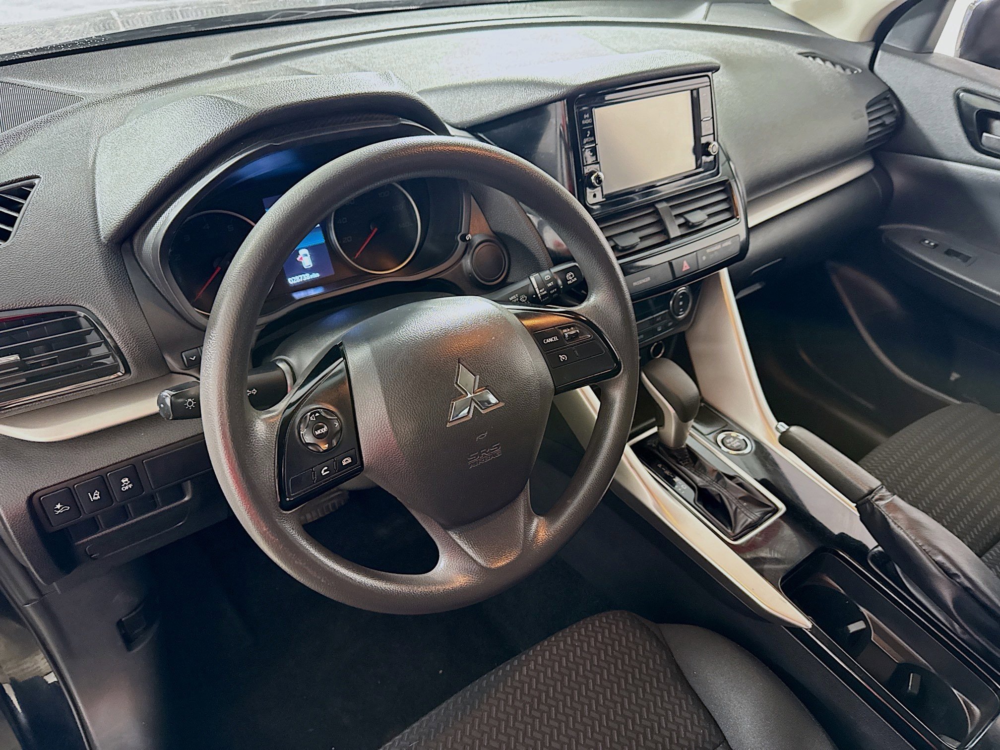 Used 2024 Mitsubishi Eclipse Cross ES AWD/4WD image 10