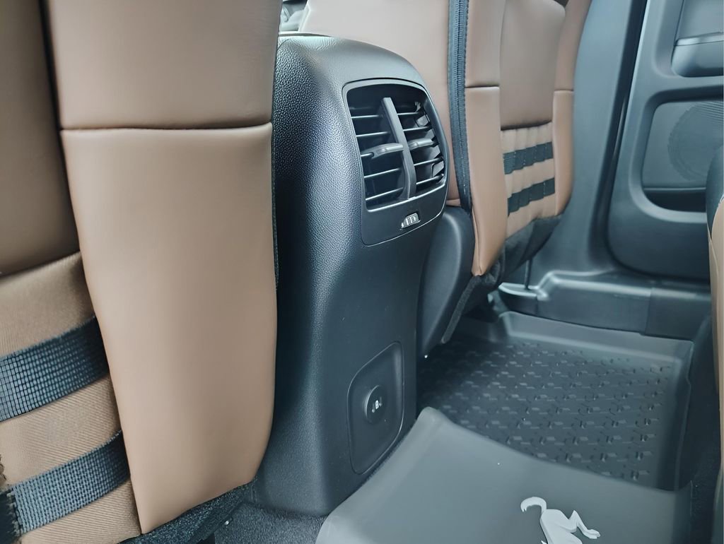 New 2025 Ford Bronco Sport Outer Banks w/ Outer Banks Tech Package+ image 28