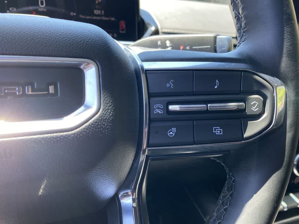Used 2025 GMC Sierra EV Denali AWD/4WD image 21