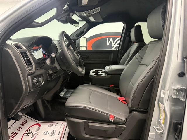 New 2026 RAM 3500 Tradesman w/ Chrome Appearance Group A AWD/4WD image 10