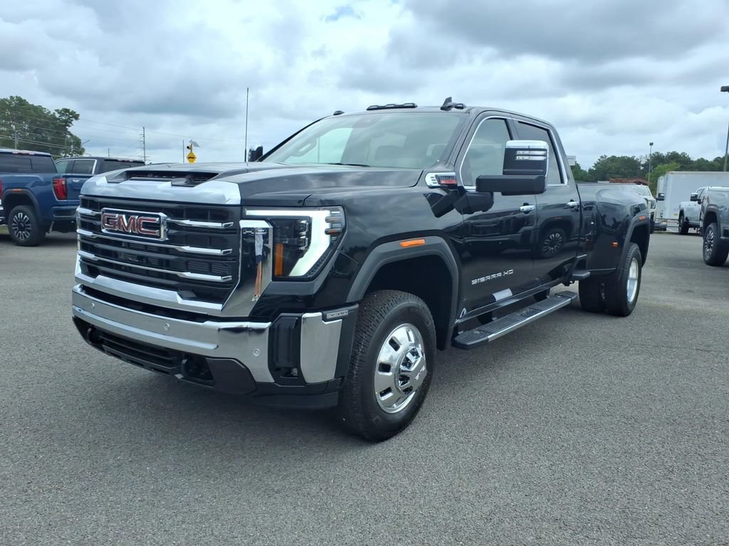 New 2026 GMC Sierra 3500 SLT w/ SLT Convenience Package AWD/4WD image 3
