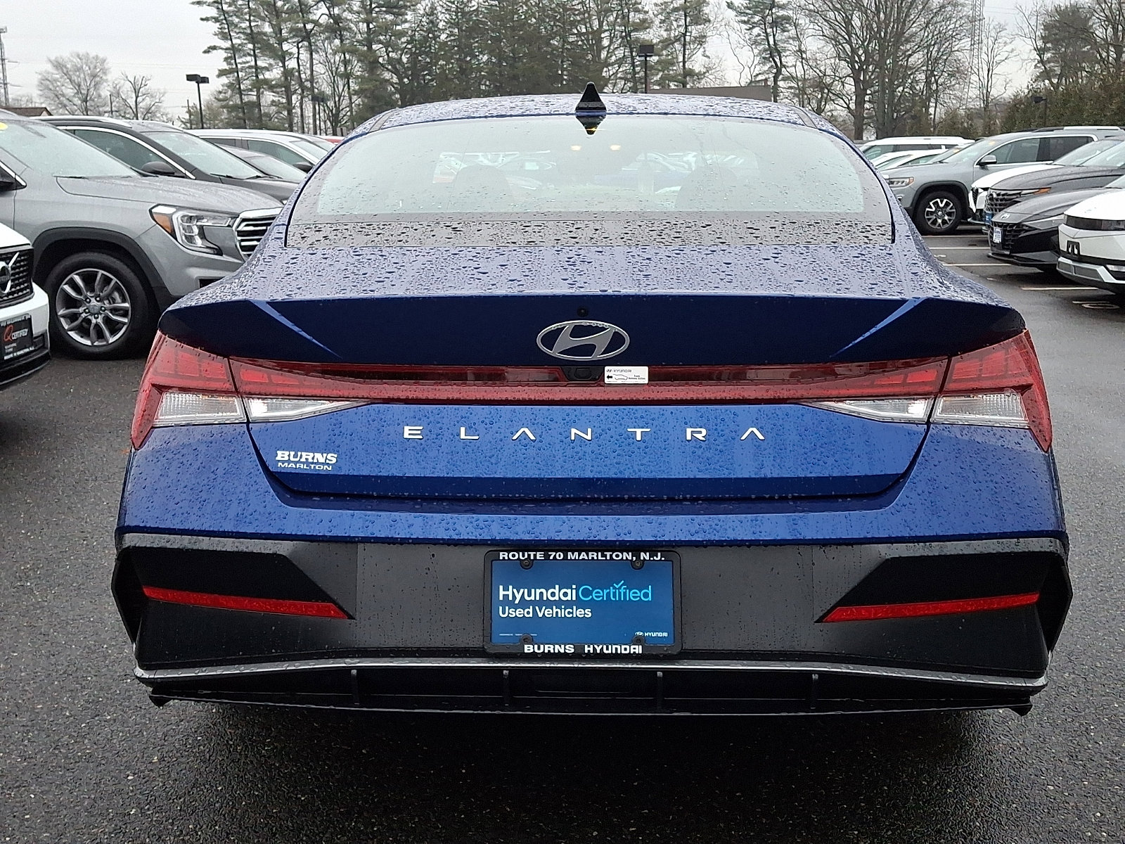 Certified 2025 Hyundai Elantra SEL FWD image 9