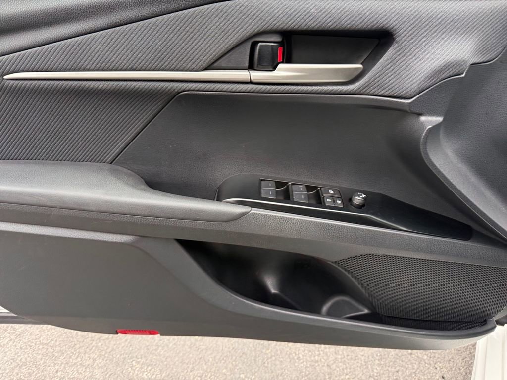 Certified 2025 Toyota Camry SE image 28