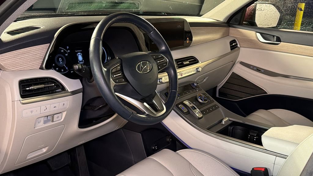 Used 2021 Hyundai Palisade Limited image 23