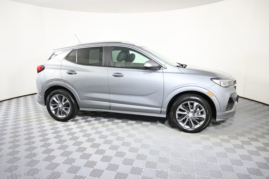 Used 2023 Buick Encore GX Select w/ Sport Touring Package image 8