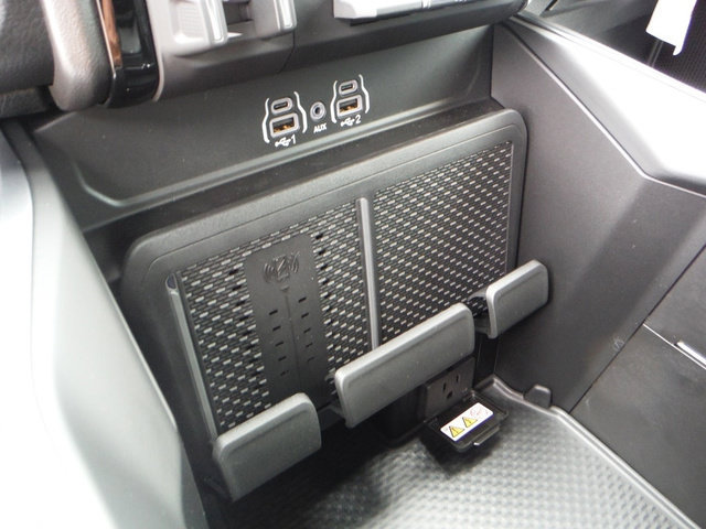 New 2027 RAM 1500 4x4 Crew Cab image 27