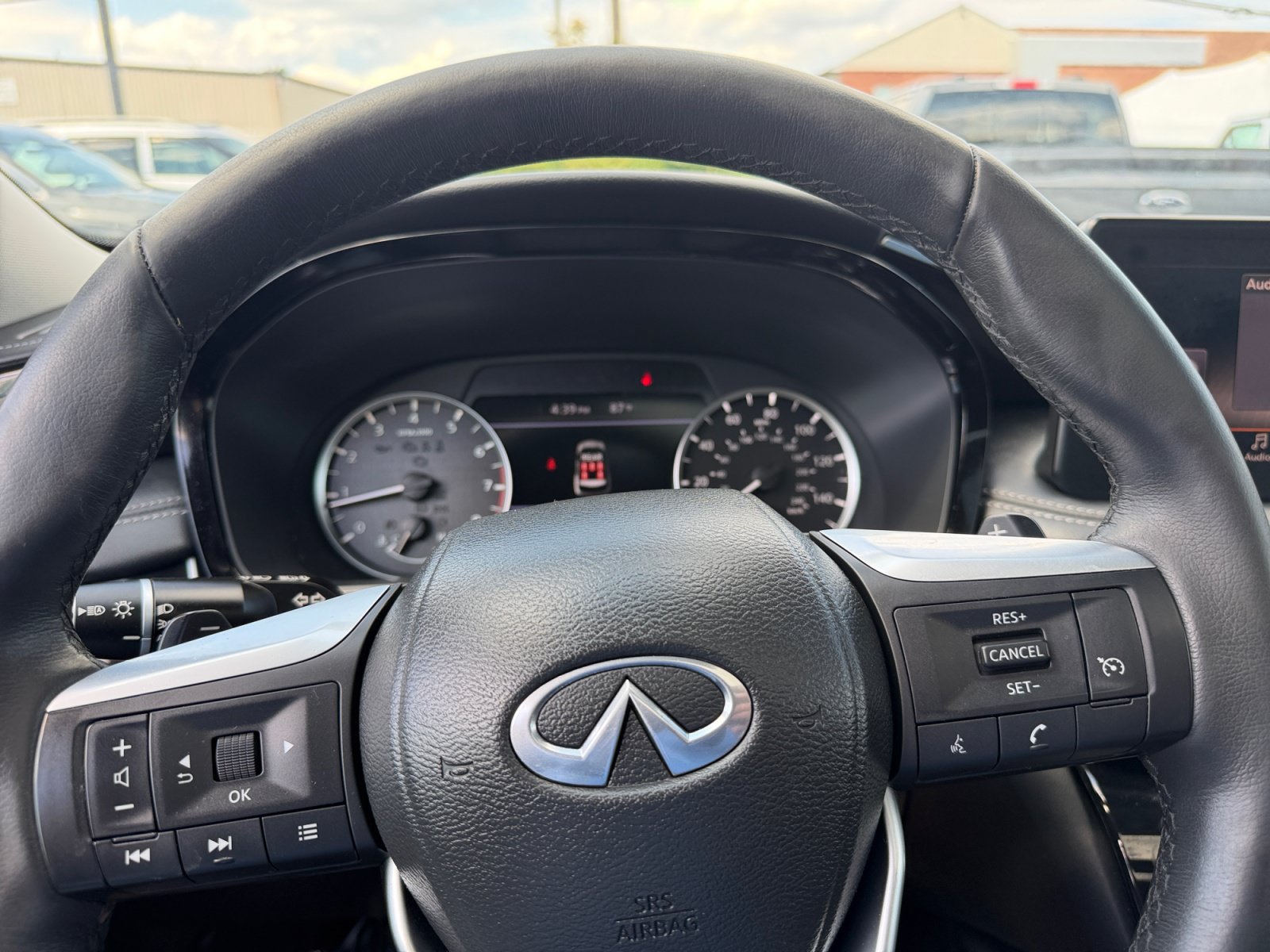 Used 2024 INFINITI QX60 Pure AWD/4WD image 24