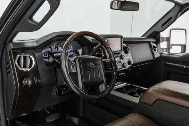 Used 2016 Ford F350 Platinum w/ Platinum Package AWD/4WD image 13