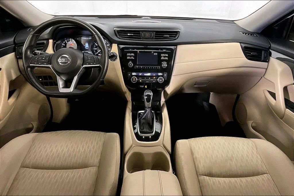 Used 2017 Nissan Rogue SV AWD/4WD image 21