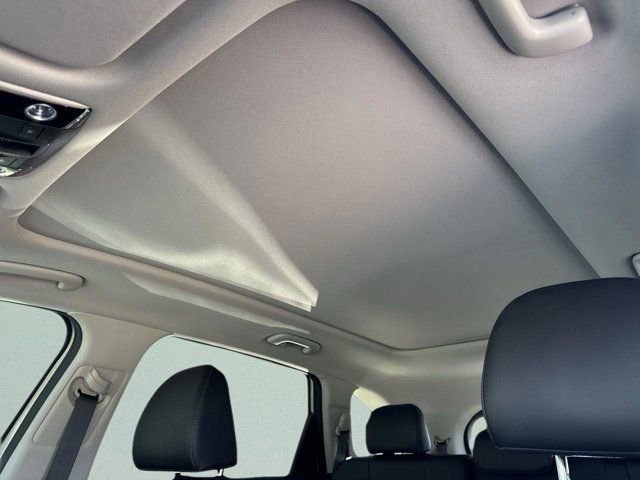 New 2026 Kia Sorento S w/ S Panoramic Sunroof Package image 13
