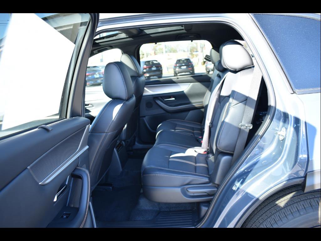New 2025 MAZDA CX-70 3.3 Turbo w/ Premium Plus Pkg image 18