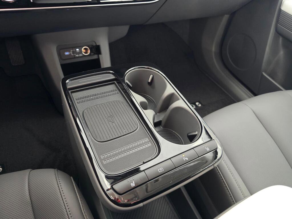 New 2026 Hyundai Ioniq 5 SEL image 30