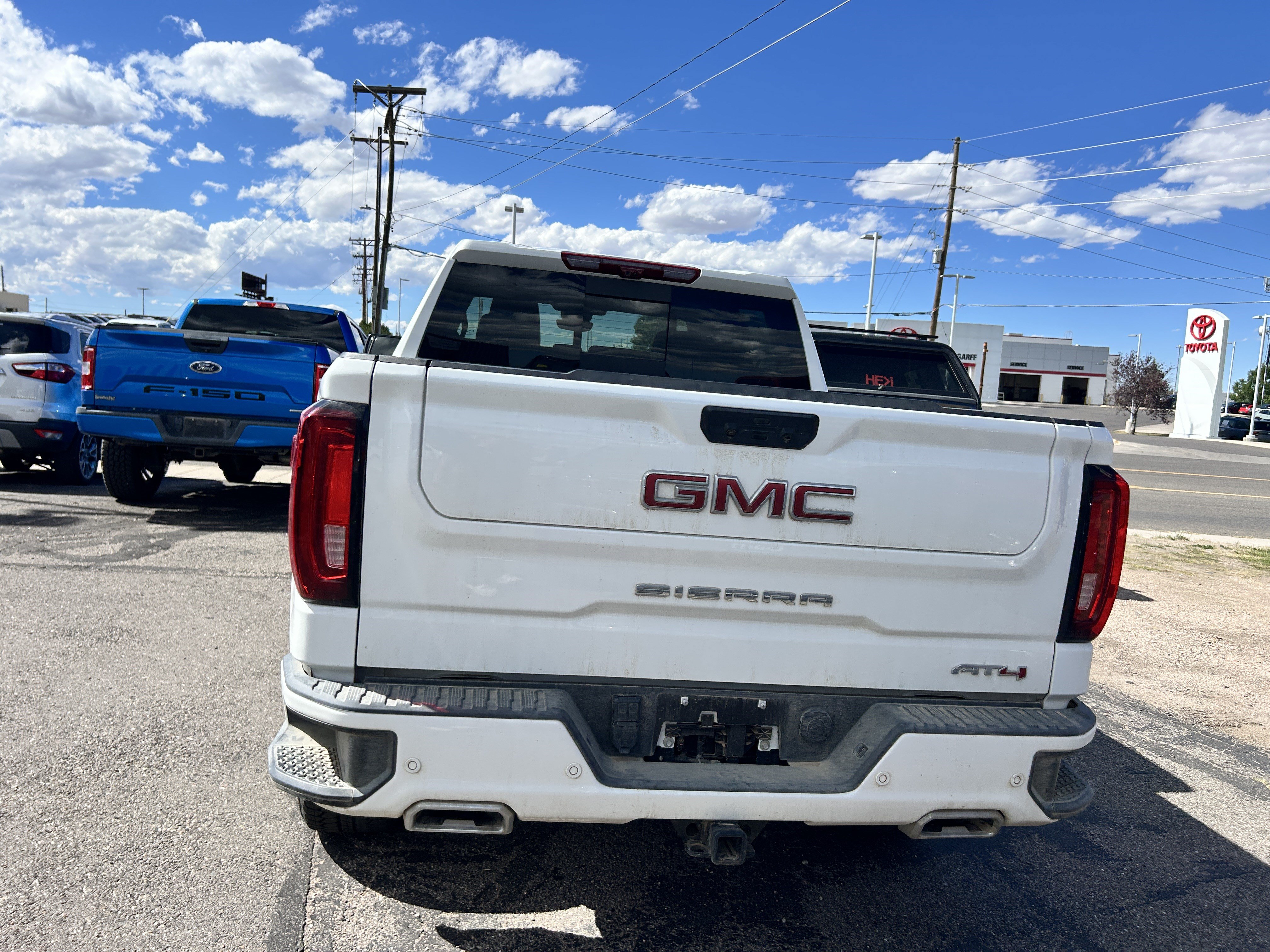 Used 2026 GMC Sierra 1500 AT4 w/ AT4 Premium Package AWD/4WD image 4