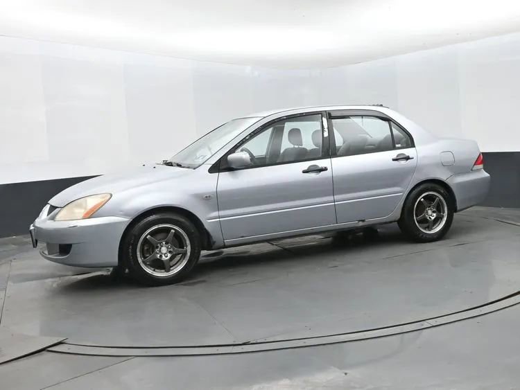 Used 2005 Mitsubishi Lancer ES FWD image 5