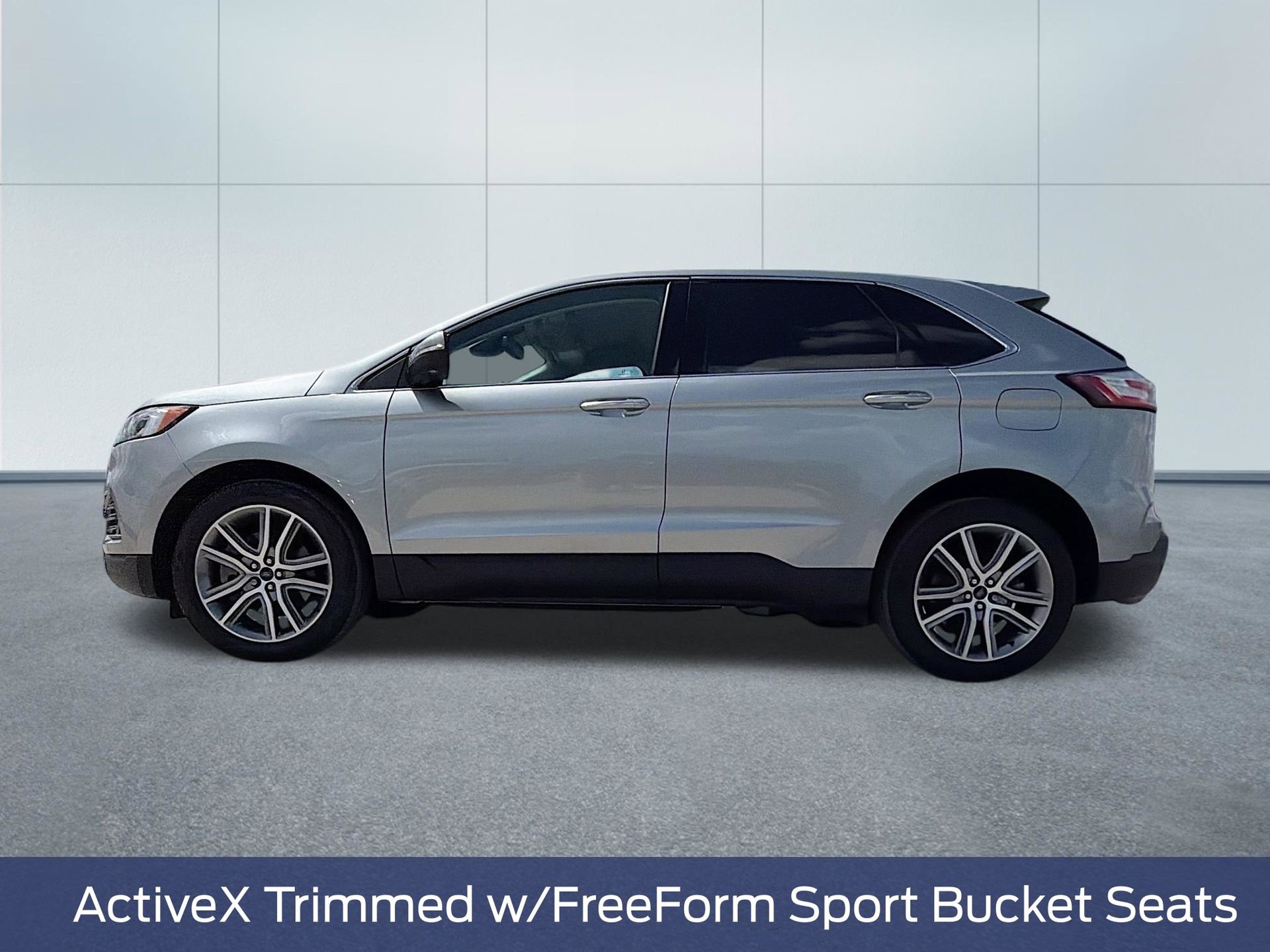 Used 2024 Ford Edge Titanium w/ Equipment Group 301A AWD/4WD image 12