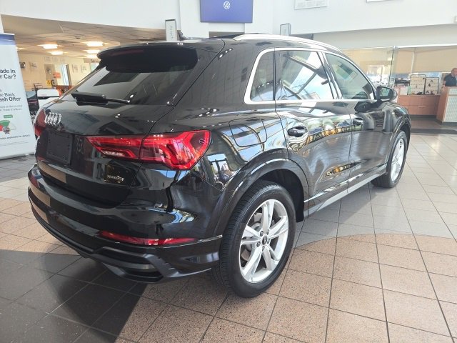 Used 2022 Audi Q3 2.0T Premium image 7