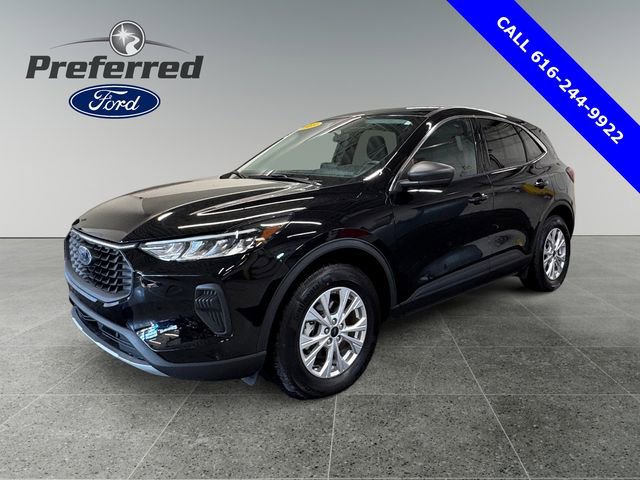 Used 2023 Ford Escape Active