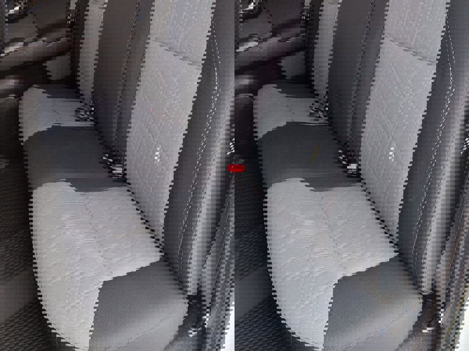 Used 2023 Toyota Tacoma TRD Off-Road image 19