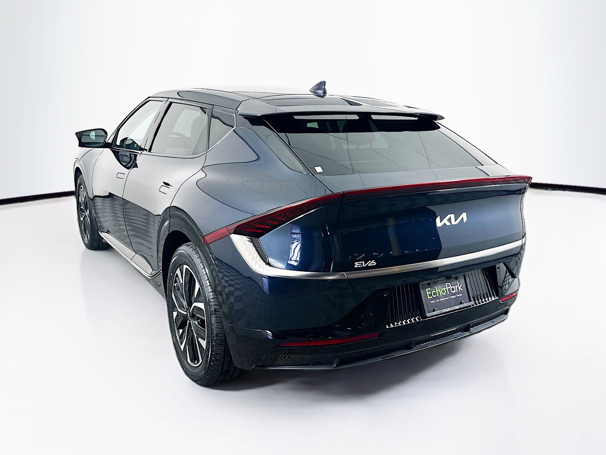 Used 2024 Kia EV6 Wind RWD image 5